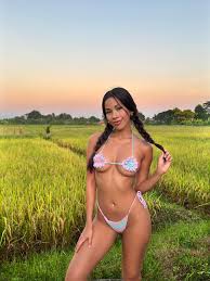 Nina Cola - Free nude pics, galleries & more at Babepedia