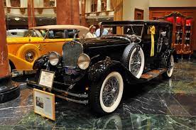 1930 Dupont G Town Car By Merrimac By A G Arao Noyphoto Dupont Merrimac Fancy Cars