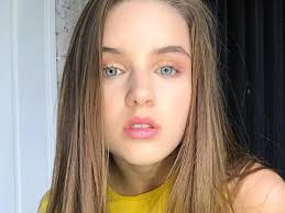 Sera Que Vc Conhece Mesmo A Savannah Clarke