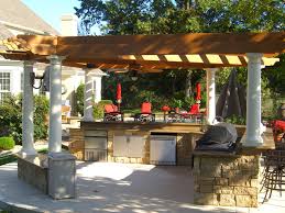 How about this outdoor kitchen! Upgrade Your Backyard With An Outdoor Kitchen