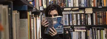 Die postmoderne gehört zu den jüngsten literaturepochen der deutschen literaturgeschichte. Postmoderne Literatur Ab 1989 Im Uberblick