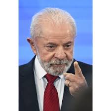 Daniel Gatti, Autor en Semanario Brecha