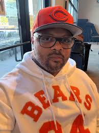 WILLIAMS AldWial Cld 1835 Bear. 0 ኢጆነት ICEMAN! fock UxCW O 50 Bc DA  12/2025. Ch 6 ame walk Cole Bennett @_ColeBennett_ best gift I've ever  received. o I love you @CALEBcsw CLUTCHPOINTS