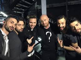 Francesco sarcina è di nuovo fidanzato? Amici 14 Lite Fra Sarcina E Rudy Zerbi Video Urbanpost