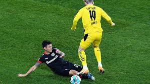 Aránguiz играет с 2015 в байер 04 леверкузен (байер ). Ruckkehrer Aranguiz Spurt Die Spielminuten Uberall Kicker