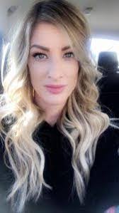 Desiree Sheehan's Instagram, Twitter & Facebook