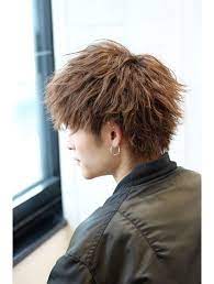 波打ち ツイストパーマ アッシュブラウン ショートレイヤー l061024180 ネイビー navy のヘアカタログ ホットペッパービューティー ツイストパーマ メンズ ツイストパーマ ツイスト