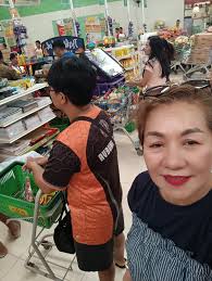 🛩️ Sky-high vibes! Darwin Nunez enjoying some quality time with his wife  and kid. Family always comes first ❤️⚽ #DarwinNunez #FamilyTime #Alhilal