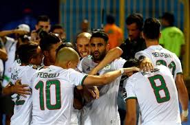 Alles les verts نغنو تحيا الجزائر. Ù…Ù†ØªØ®Ø¨ Ø§Ù„Ø¬Ø²Ø§Ø¦Ø± ÙŠØªØ£Ù‡Ù„ Ù„Ù†Ù‡Ø§Ø¦ÙŠØ§Øª Ø£Ù…Ù… Ø¥ÙØ±ÙŠÙ‚ÙŠØ§ Ø¨Ø¹Ø¯ Ø§Ù„ØªØ¹Ø§Ø¯Ù„ Ø£Ù…Ø§Ù… Ø²ÙŠÙ…Ø¨Ø§Ø¨ÙˆÙŠ Ø§Ù„ØªÙŠØ§Ø± Ø§Ù„Ø§Ø®Ø¶Ø±