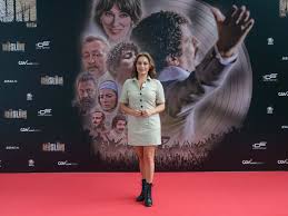 Basrollerini Timucin Esen Zerrin Tekindor Erkan Can Ve Guven Kirac In Yapimciligini Ise Mustafa Uslu Nun Ustlendigi Muslum Film Fotograf Konserler Vizyon