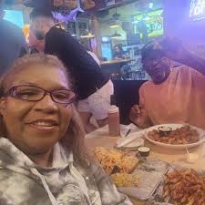 DIRTY DON'S OYSTER BAR & GRILL