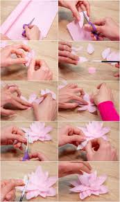 Aujourd'hui, c'est mercredi, jour des petits ! Bricolages En Papier Fleur Nenuphar Papier Crepon Rose Modele De Fleur En Papier Fleurs En Papier Fleur Origami Facile