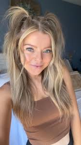 Lacy Freeman (laacefaace)