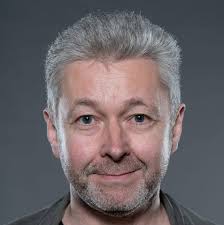 Den Donald Trump wollt sech mam Symbol vun America, engem Weisskopfadler  filmen a fotograféiere loossen. D'Sympathie op Säite vum Adler huet sech  wuel a Grenze gehalen.