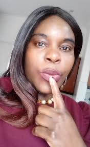 What's best response to I Love You” from someone you have no feelings  for🙃🫣