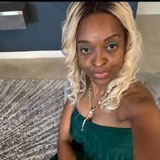 Demetria Powell's Instagram, Twitter & Facebook