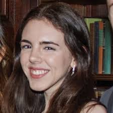 Zoe Berg's Instagram, Twitter & Facebook