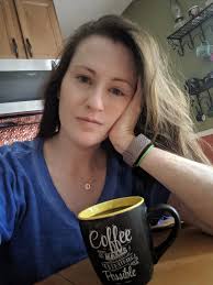 Tired eyes and coffee consumption