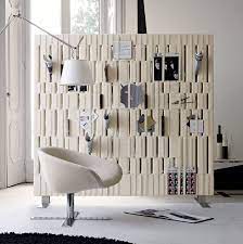 Alcune Idee Per Creare Separe E Divisori Low Cost Impronta Unika Arredamento Divisorio A Libreria Design Per Il Soggiorno