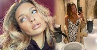 Julia wieniawa to aktorka, piosenkarka i prezenterka telewizyjna. Julia Wieniawa Pokazala Zdjecie Z Wakacji Topless Nadaje Sie Na Okladke Kozaczek