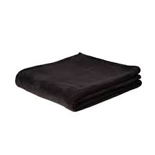 Soldes Achat Plaid Noir Pas Cher Retrait Gratuit Ou Livraison A Domicile But Fr