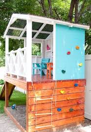 Archiv mit kostenlosen bauanleitungen für spielhäuser, stelzenhäuser, weidenhäuser oder tipi. Stelzenhaus Fur Kinder Im Garten Selber Bauen Anleitung Und Bauplan Spielhaus Im Freien Stelzenhaus Selber Bauen Anleitung