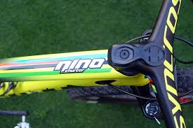 Rolling nino's new spark rc along, are syncros silverton sl2 wheels, featuring a 30mm internal diameter. Pro Bike Check 2019 Nino Schurter Kate Courtney S New Scott Spark Rc Race Bikes Bikerumor