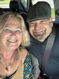 Enjoying happy time together🥰🥰