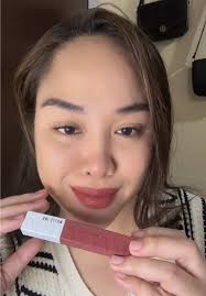 Ganda ng shade na Charmer ng Maybelline