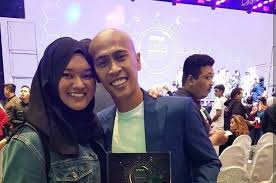 Achey menerusi akaun instagram (ig) miliknya memberitahu penantian mereka. Lepas Bintang Bersama Bintang Banyak Tawaran Untuk Achey Dan Isteri Media Hiburan