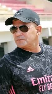 The Spirit Of Cristian Gonz Thailes When Giving National Football Young  Seed Training