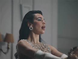 Should and say we're good about dua lipa: Dua Lipa S New Video Takes Flapper Style To The Titanic Vogue