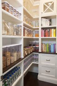Rangement Cuisine Fonctionnel En 15 Idees Astucieuses Et Inspirantes Rangement Placard Cuisine Rangement Maison Rangement Cuisine
