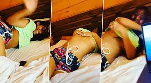 Poonam Pandey Bold Video: शादी के बाद पूनम पांडे इन हरकतों से अपने पति को  रिझाती दिखीं, देखें उनका हॉट बेडरूम वीडियो | 👍 LatestLY हिन्दी