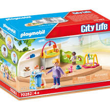 Buy products such as playmobil large campground adventure set, playmobil scooby doo mystery machine at walmart and save. Playmobil City Life Krabbelgruppe 70282 Babymarkt De
