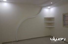 مكونات الفيلا Lt Br Gt مدخل سيارة مشب مجلس رجال مقلط مجلس نسا صالة مطبخ 4 غرف نوم 1 غر Bathroom Mirror Lighted Bathroom Mirror Bathroom Lighting