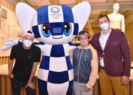 Každé hry mají svůj vlastní a chráněný olympijský emblém. Olymp Csmv Olympijsky Festival By Mel V Lete Privitat Areal Olympu Ve Stromovce