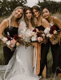 To use this color palette in ways other than floral: Fall Wedding Bouquets That Are Really Gorgeous Autumn Bouquet Ideas