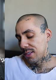 Weitere ideen zu verrückten tattoos, lustige tattoos, gesichtstattoo. The Fingerstache Ruled The 00s But Many Still Have To Live With It