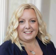 Diana Conley's Instagram, Twitter & Facebook