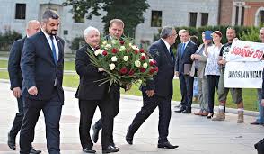 2,111 likes · 368 talking about this. Krzysztof Sobolewski Co Wiemy O Rzeszowskiej Jedynce Prawa I Sprawiedliwosci W Wyborach Parlamentarnych 2019 Plus Nowiny24 Pl