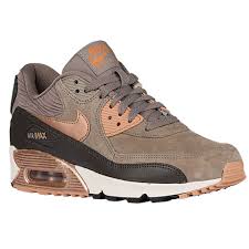 Nike Air Max 90 Women S At Foot Locker Nike Air Max 90 Women Air Max 90 Women Running Sneakers Women
