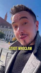 🍂 Herbstliebe in Wrocław 🍁 Wisst ihr, was ich an dieser Jahreszeit  besonders liebe? Die bunten Bäume und das sonnige Wetter! Es ist einfach  traumhaft, durch die Straßen zu schlendern und die ...