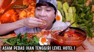 Ini dia masakan khas dari propinsi riau daratan : Asam Pedas Ikan Tenggiri Level Hotel Mak Leha Eating Show Mukbang W Asmr Crisp Sound Malaysia Youtube