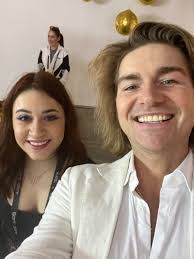 Michelle Auclair's Instagram, Twitter & Facebook