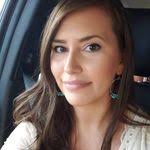 Amanda Votaw's Instagram, Twitter & Facebook