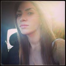 Juanita Marchant's Instagram, Twitter & Facebook