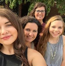 3-bedroom beachfront accommodation in Cayman for 6 adults?