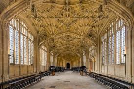 The cloisters at new college, oxford were used for a memorable segment of the film where moody turns malfoy into a ferret. Harry Potter Walking Tour Of Oxford Including Bodleian Library 2021