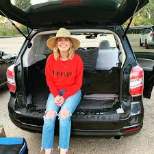 The concession stand has plenty of smiling faces to serve you and bathrooms outside. Vali Hi Drive In Lake Elmo Minnesota Hipster Hack